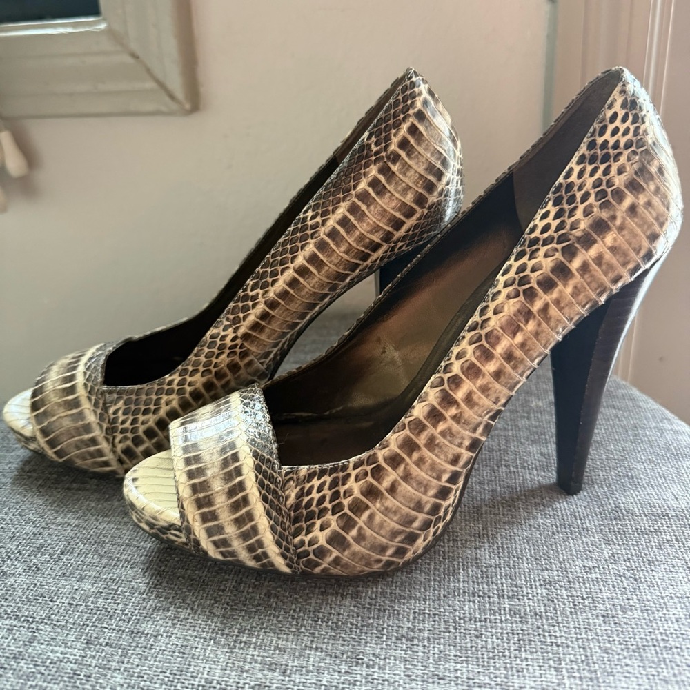 Aldo Snakeskin Pattern Peep-Toe Heels